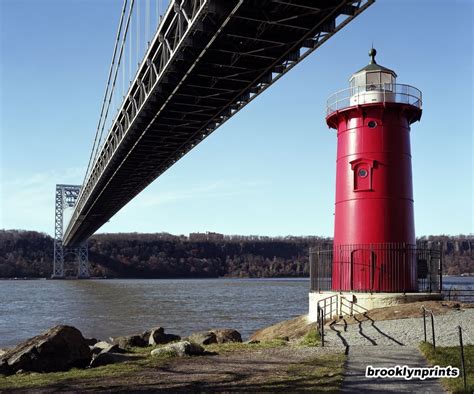 red house lighthouse with metal bridge|red lighthouse fort washington.